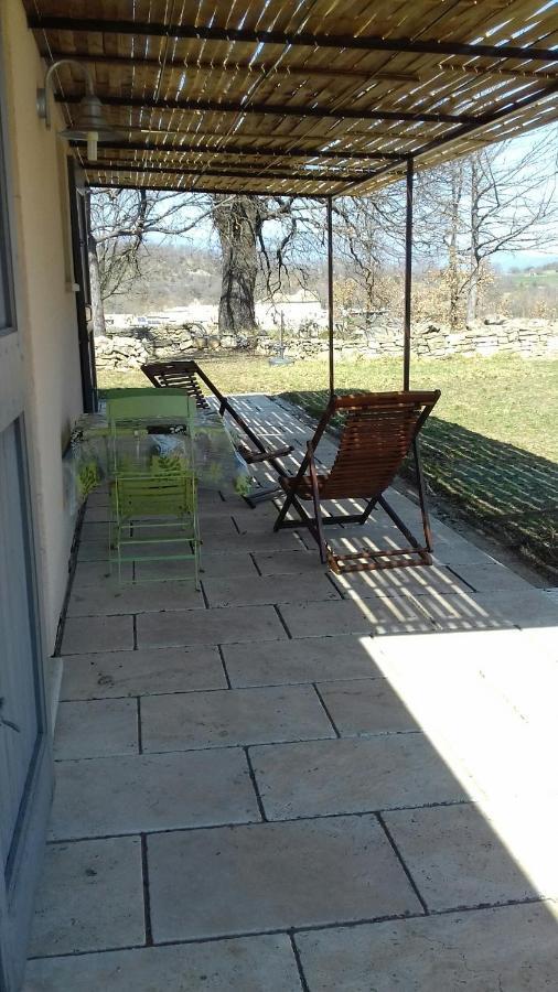 Ferienwohnung Le Marronnier Niozelles Exterior foto
